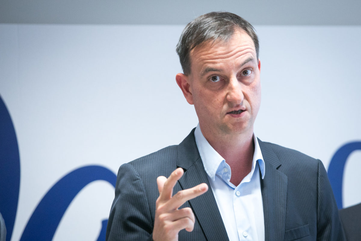 Kandidát na župana v BSK Daniel Krajcer