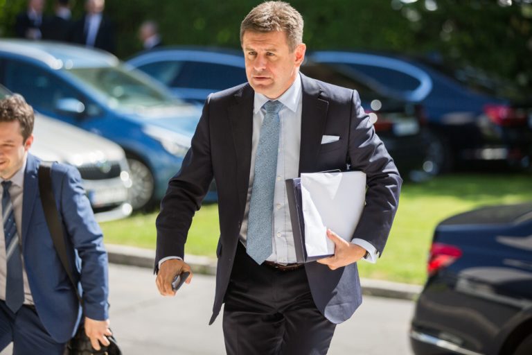László Sólymos