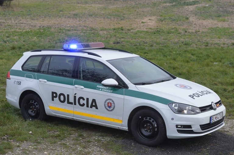Polícia