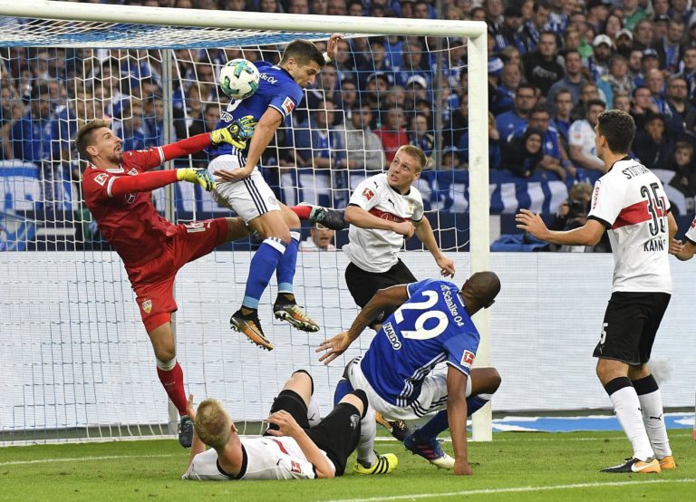 Ron Robert Zieler, Matija Nastasič