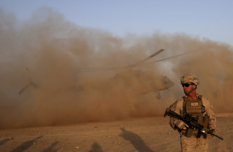 Taliban; útok; vojak; militanti
