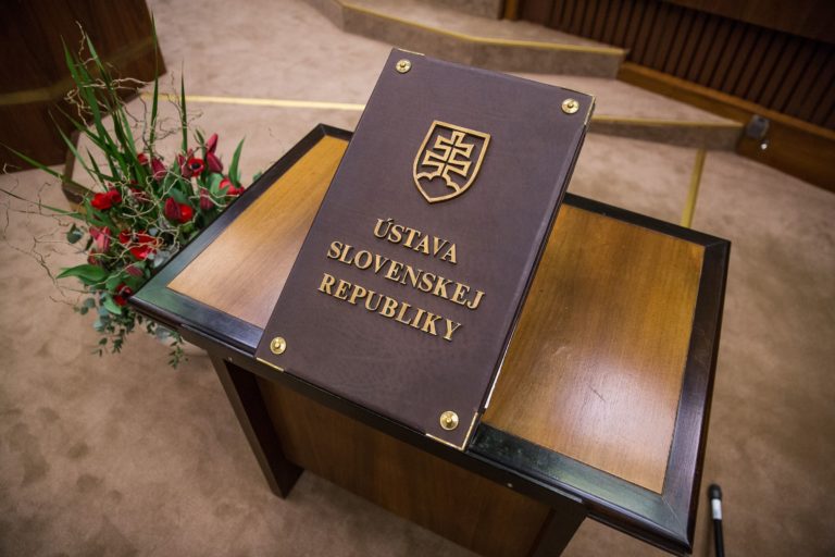 Ústava SR