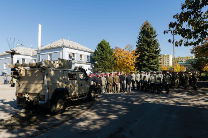 Odhalenia pamätníka zosnulým vojakom