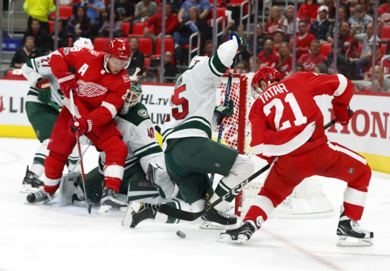 Jonas Brodin, Tomáš Tatar