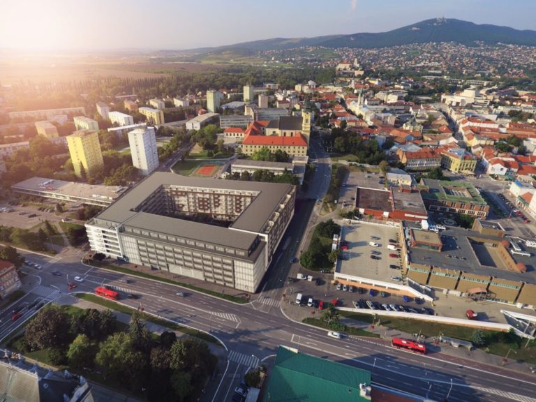 Townhill, Nitra