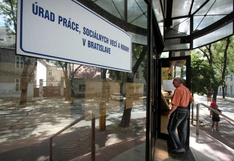 Úrad práce sociálnych vecí a rodiny