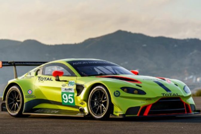 Astonmartin 1.jpg