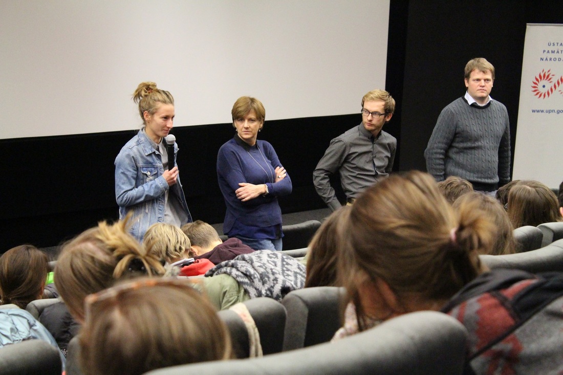 Diskusia so studentmi 1 2016.jpg
