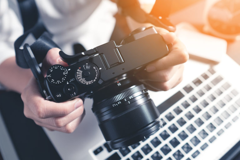 Fotografia; fotoaparát