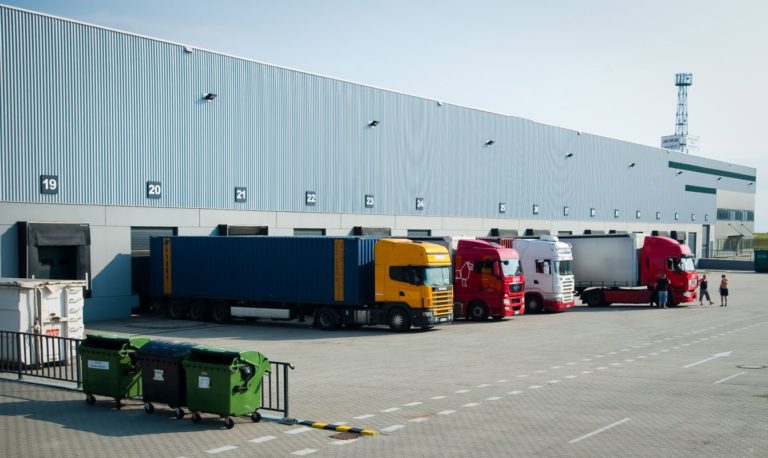 Logistické centrum