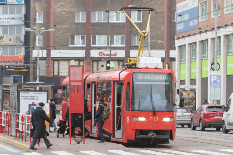 BRATISLAVA: Na Špitálskej už jazdia električky