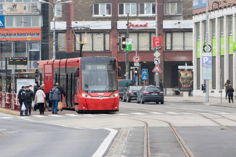BRATISLAVA: Na Špitálskej už jazdia električky