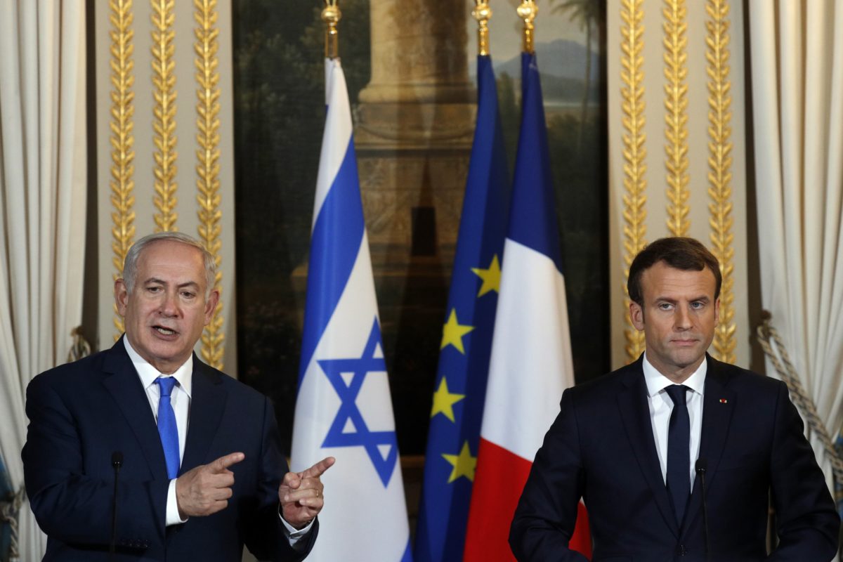 Netanjahu, Macron