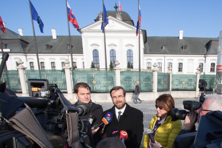 OĽaNO: Výzva prezidentovi
