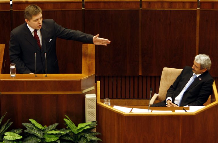 Mikuláš Dzurinda, Robert Fico