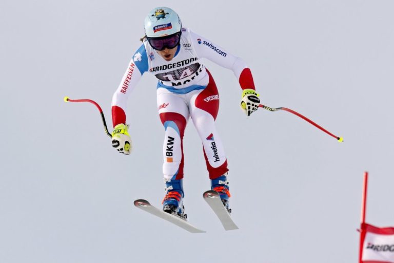 Jasmine Fluryová