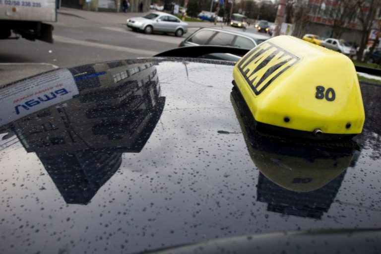 Taxislužby