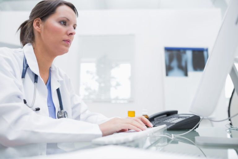 E Health, e zdravie, doktor, počítač