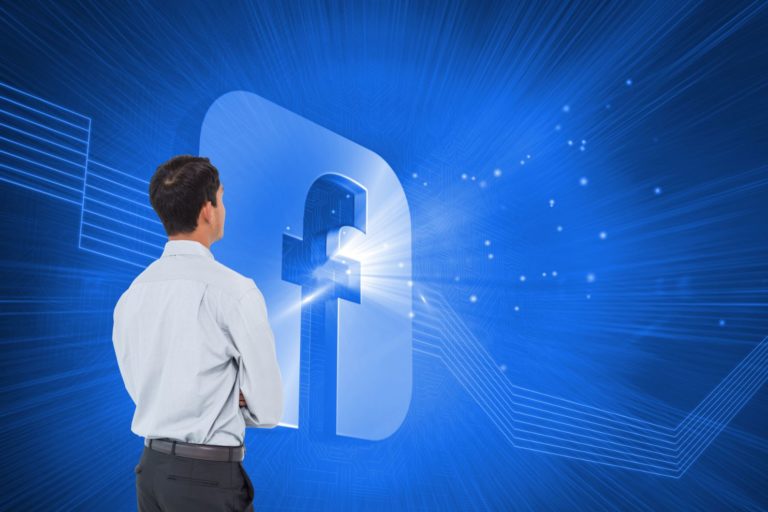 Facebook, sociálne siete