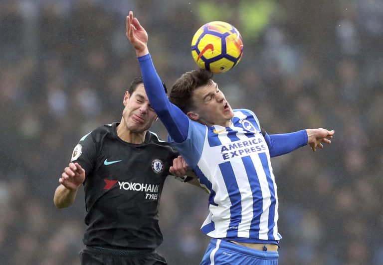 Cesar Azpilicueta, Solly March