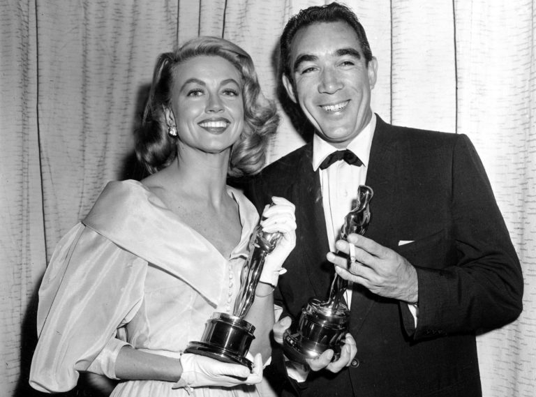 Dorothy Malone, Anthony Quinn