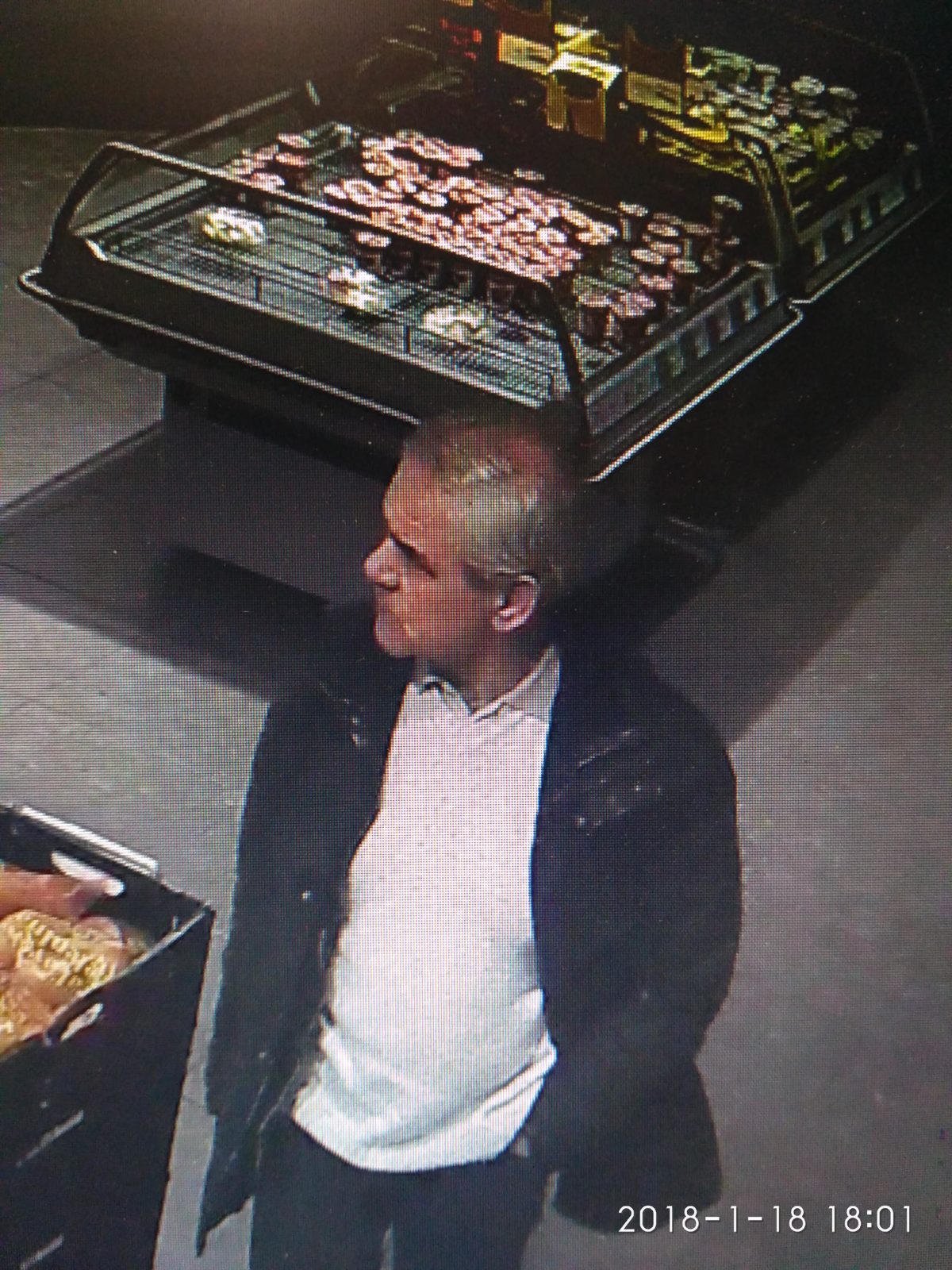 POLÍCIA: Podozrivý z krádeže peňaženiek