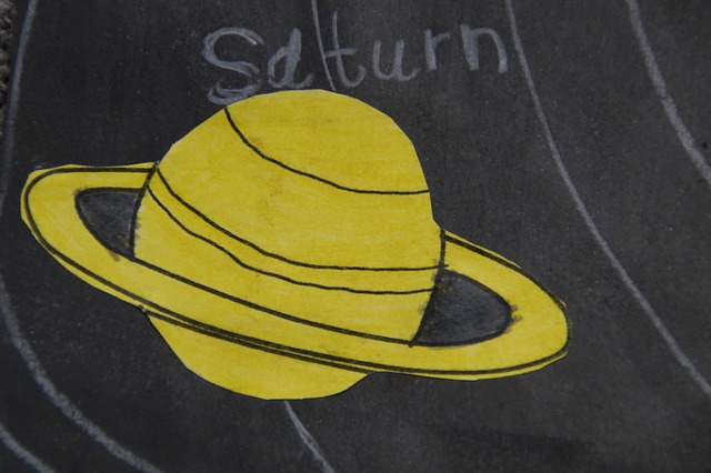 Saturn pixabay 3.jpg