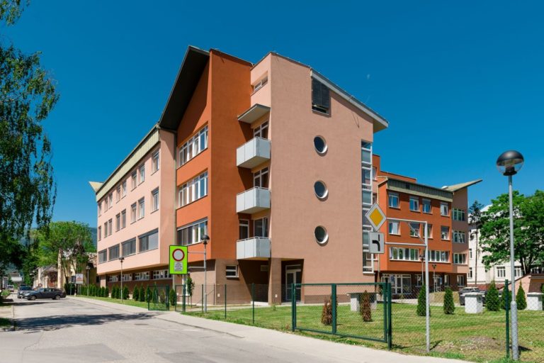 UNM