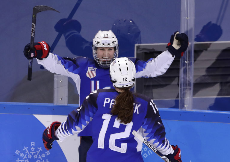Hokejistka  američanka Jocelyne Lamoureuxová Davidsonová