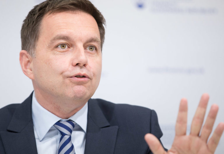 Peter Kažimír