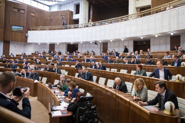 Národná rada SR, parlament