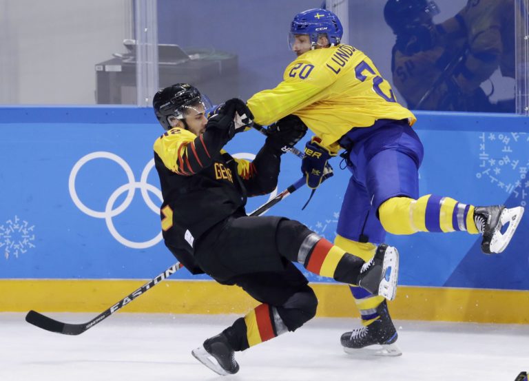 Joel Lundqvist (20), Yasin Ehliz (42)