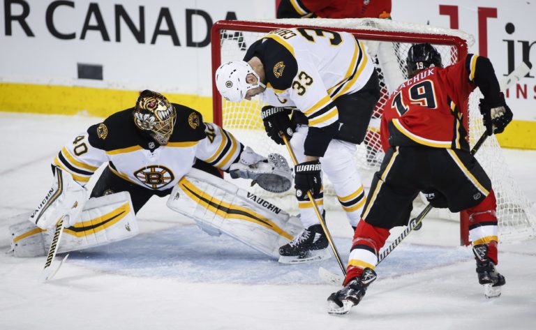 Tuukka Rask, Zdeno Chára, Matthew Tkachuk