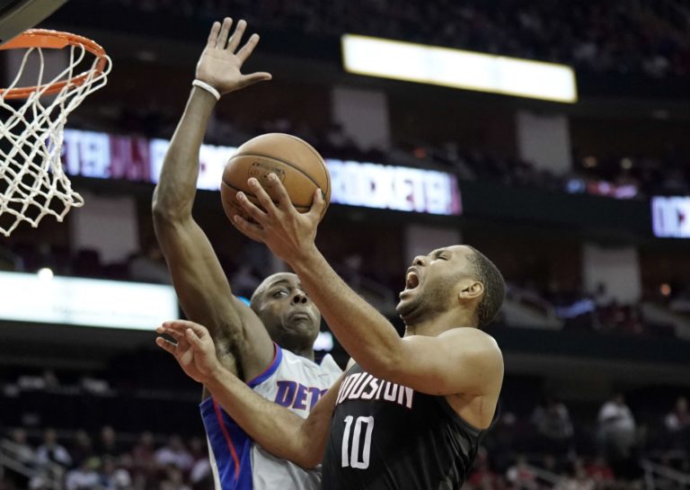 Eric Gordon, Anthony Tolliver