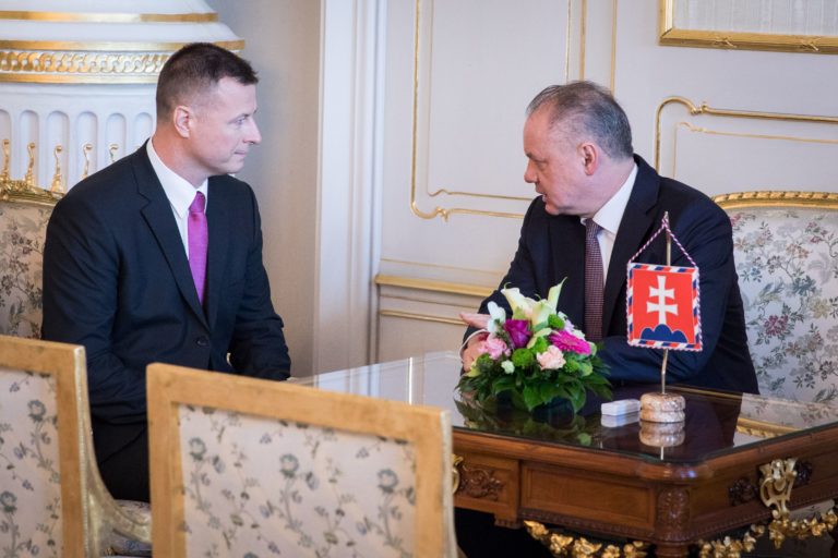 Gábor Gál, Andrej Kiska