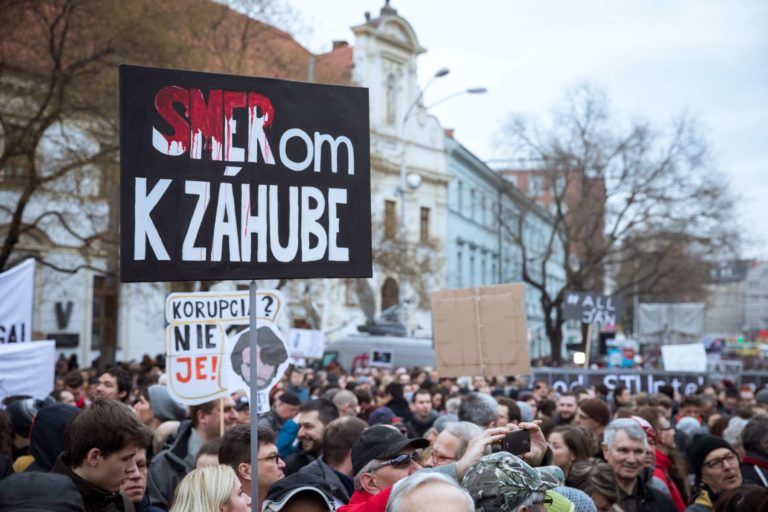 Zhromaždenie Postavme sa za slušné Slovensko