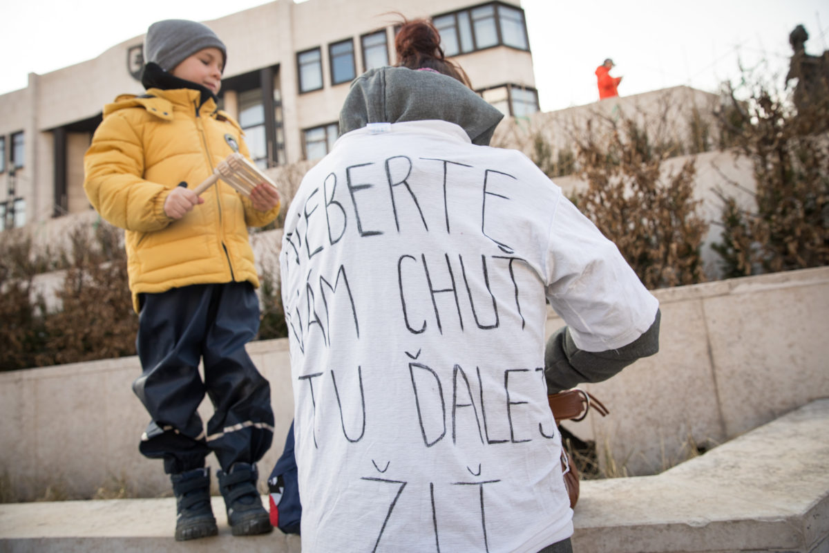 Protest proti vysloveniu dôvery vláde