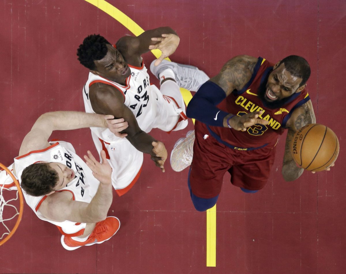 Jakob Poeltl, Pascal Siakam, LeBron James