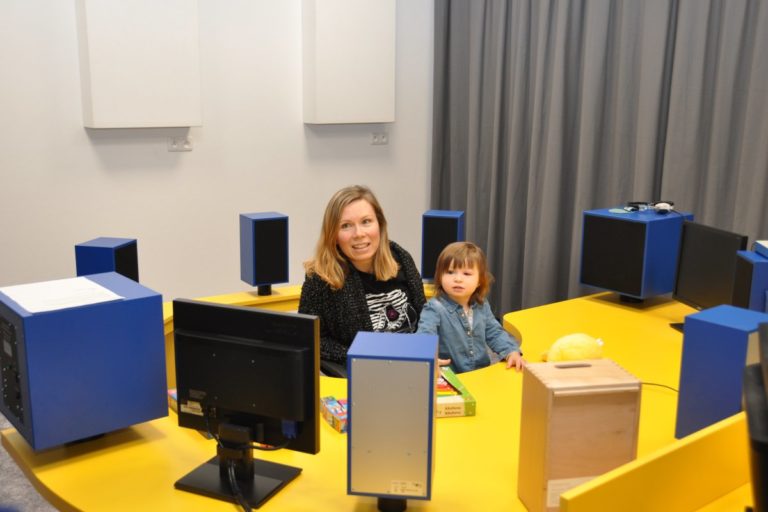 Nudch_sluchocentrum.jpg