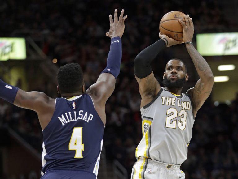 Paul Millsap, LeBron James