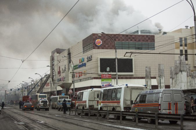 Požiar nákupného centra