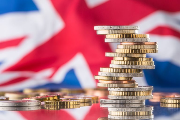 Brexit, peniaze, financie