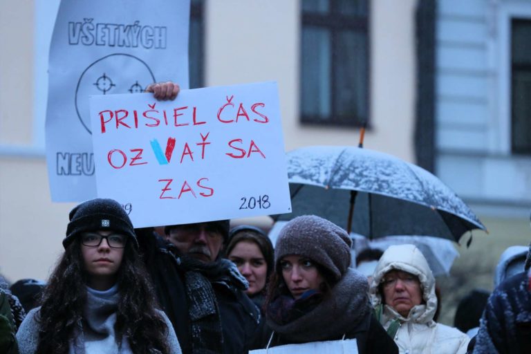 Pochod za Kuciaka a Kušnírovú