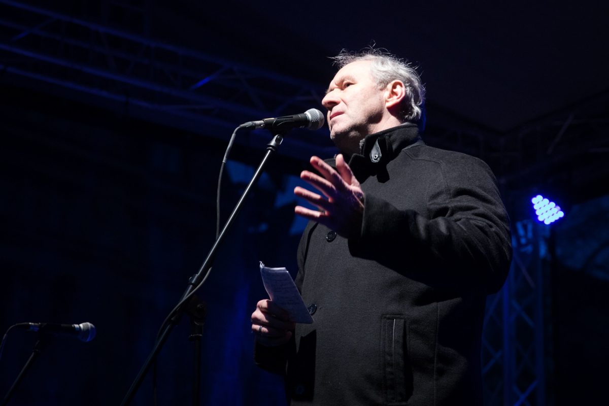 Róbert Bezák