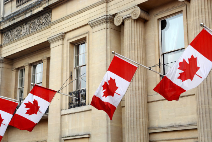 Kanada, ambasáda, vlajka