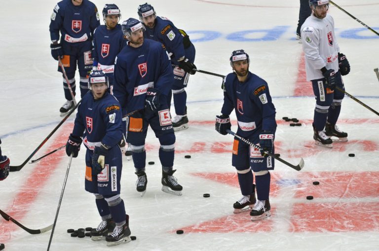 HOKEJ: Tréning slovenskej hokejovej reprezentácie