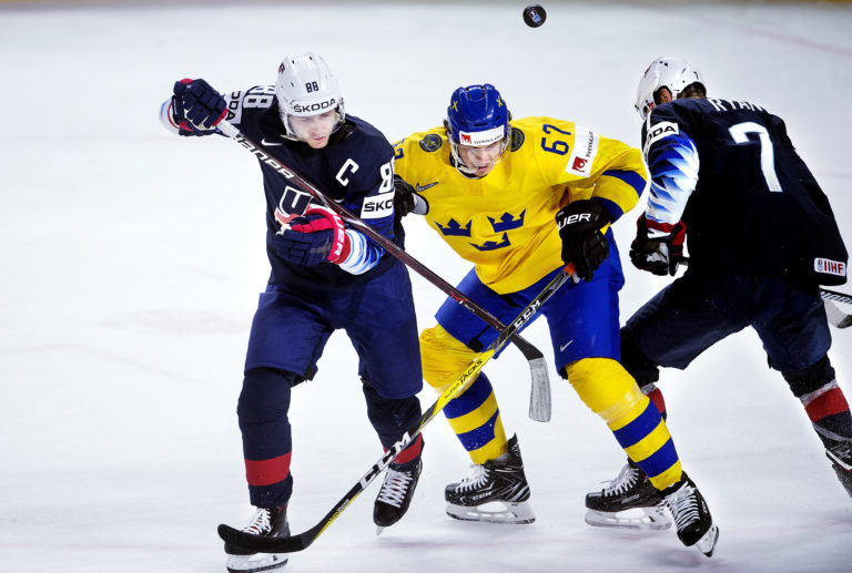 Hokej, IIHF