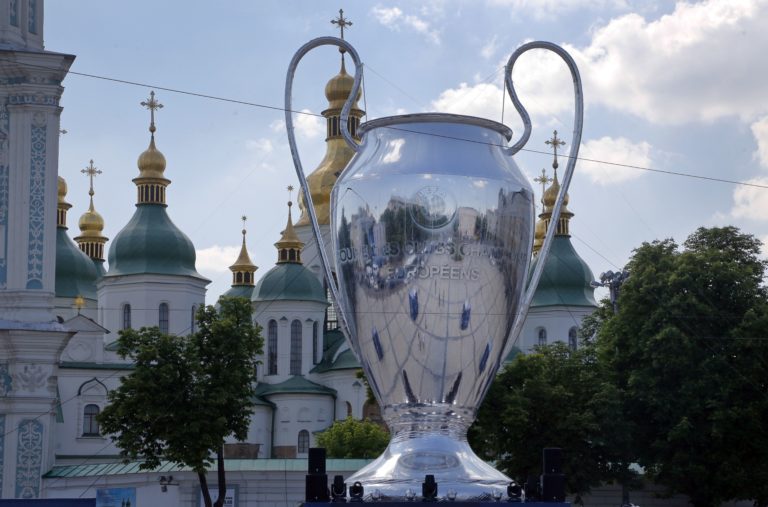 Liga majstrov, trofej