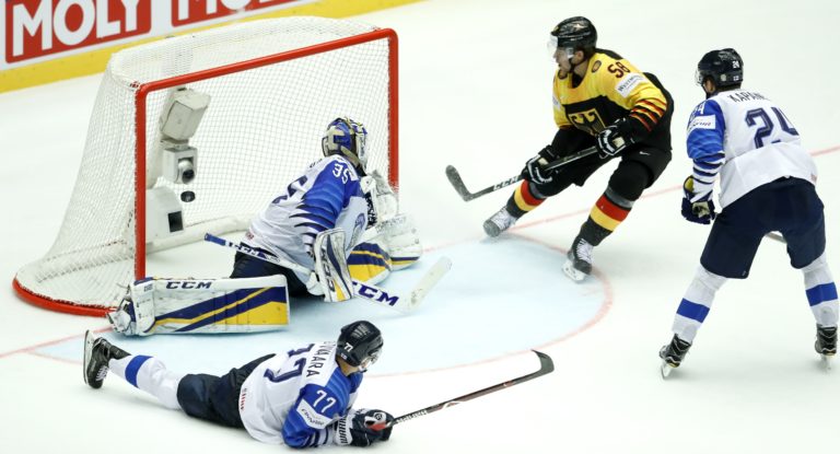 Markus Eisenschmid, Ville Husso