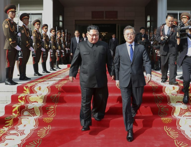 Mun če in, Kim čong Un